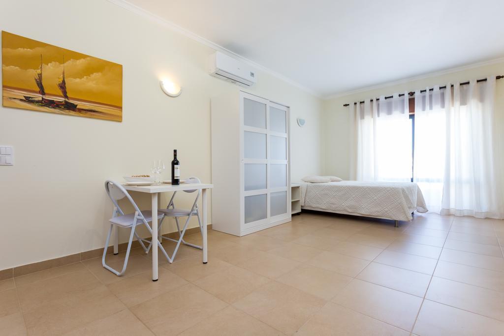 Carol'S Beco Apartments ラゴス エクステリア 写真